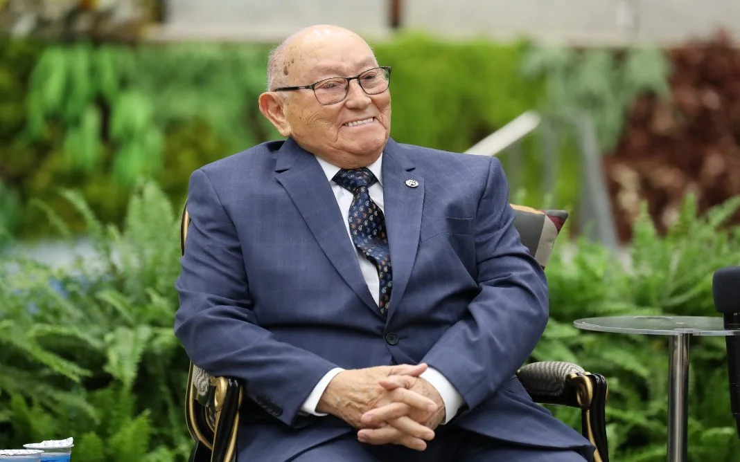 Pastor José Wellington vai às lágrimas ao inaugurar Assembleia de Deus na Suécia