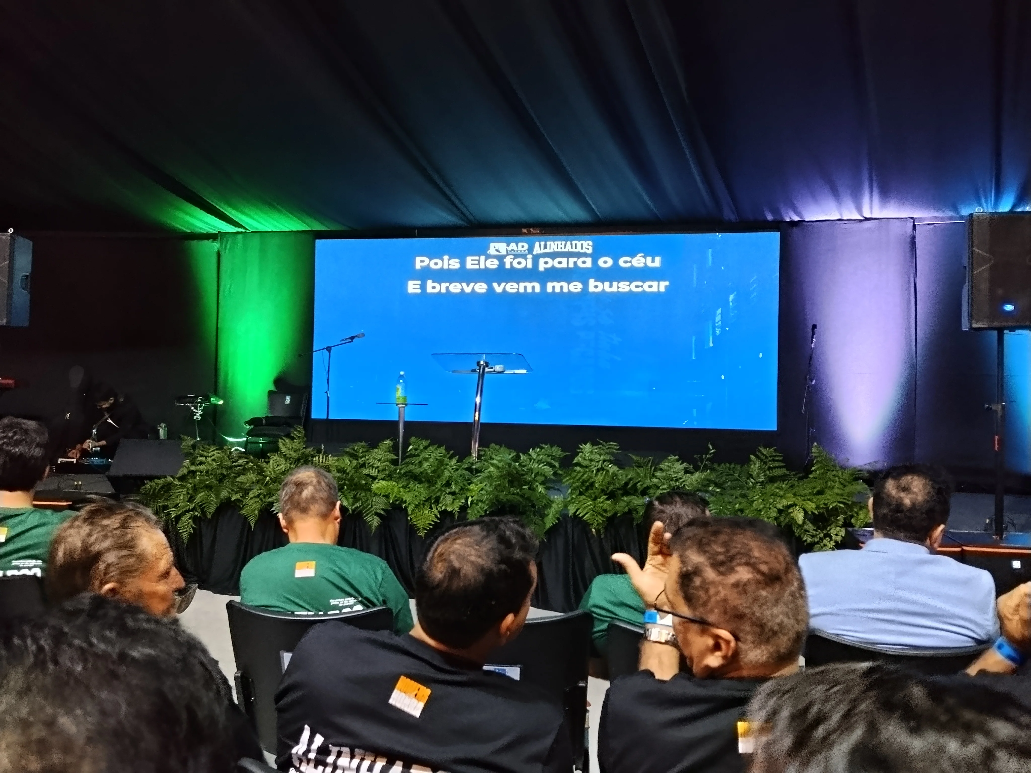 Conferência reúne mais de 600 homens em Cuiabá (MT)