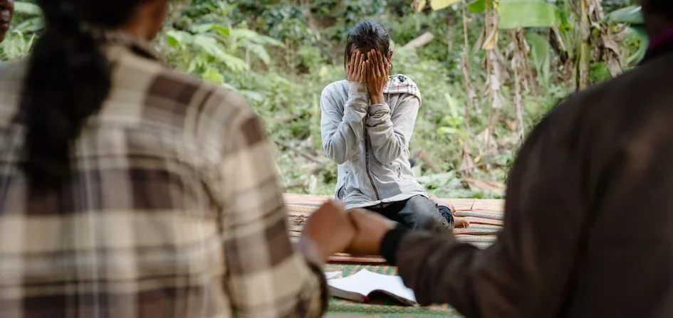 A decisão que mudou a vida de Kanya no Laos